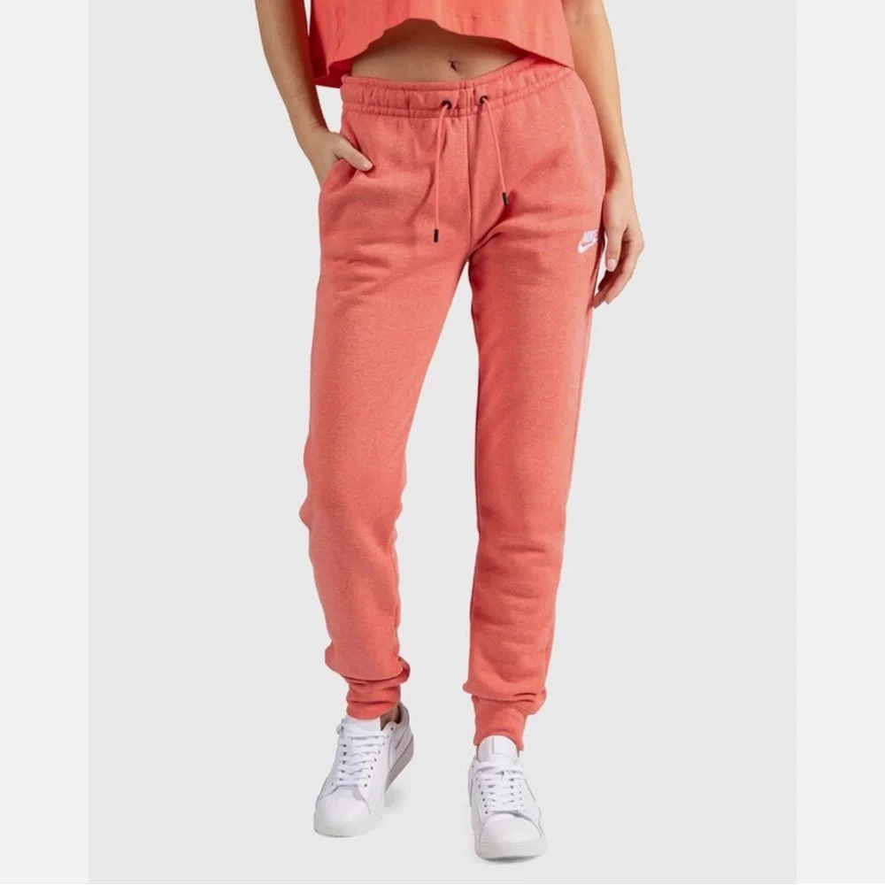 Nike Women's Mid Rise Joggers - Picture 1 of 5